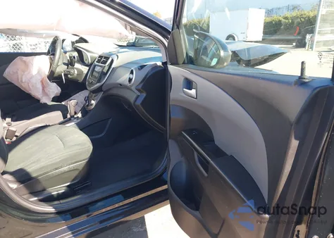 2020 Chevrolet Sonic Fwd Lt from USA, damaged, VIN 1G1JD5SB5L4110214